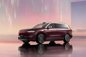 2025款问界M9上市，价格降低配置增加，问界M9新在哪里？图片