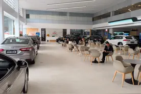 优惠幅度和去年相当，淡定！买汉兰达不用等，还送装饰图片