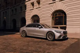 全系价格下调！新款梅赛德斯-奔驰S级正式上市，售价91.72万元起图片