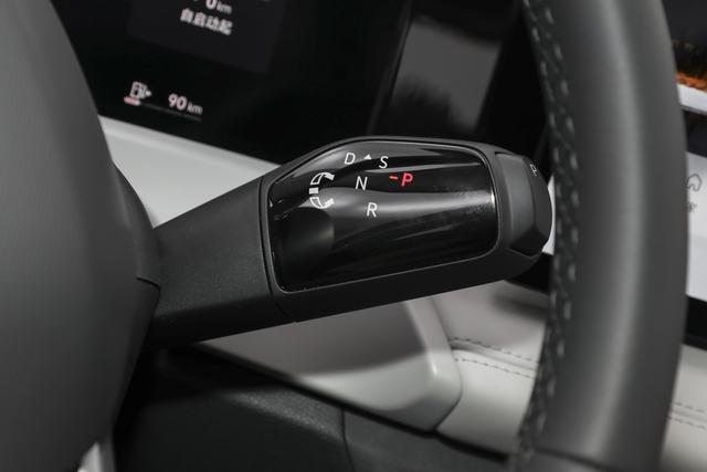 新车｜售11.99万元起/诚意价9.59万元起，捷达VS8上市，1.4T动力