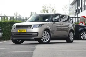 售141.2万元起，搭3.0T/3.0T插混动力，2025款路虎揽胜上市图片