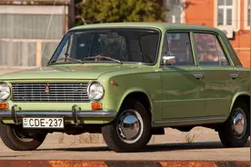 回顾俄罗斯汽车品牌拉达的历史图片