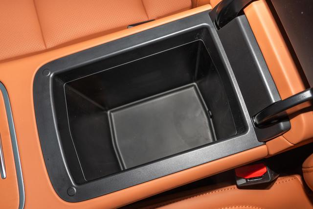 4000 元补贴 13 万级家用 SUV 零跑 C10 真实用车全解析