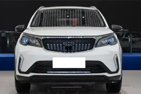 吉利远景X3 1.5L CVT尊贵型：麻雀虽小五脏俱全，通勤代步很不错图片