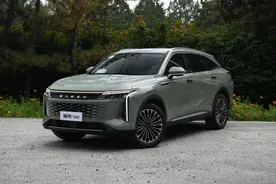 试驾星途瑶光飞鱼版：2.0T动力充沛，底盘质感高级，性价比高图片