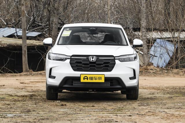 家用通勤看这款？卡罗拉锐放对比本田 HR-V，谁更适合你？