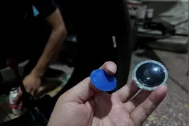 补胎到底是用补片还是蘑菇钉？哪种效果更好，喵哥给你讲清楚图片