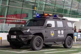人民警察新座驾来了！华为和东风联手打造图片