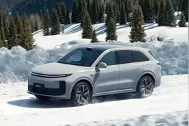 7月车企销量TOP 10，长安掉出前五，长城直接没影图片