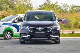 6.1L油耗，家用独立大6座设计，合资低价高配自动挡MPV，别克GL6图片