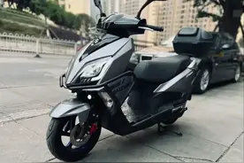 铃木UY降价1000元，125踏板摩托市场要卷起来了？图片