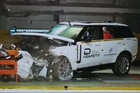 豪车安全神话破灭？30款热门车型碰撞测试结果惊人图片