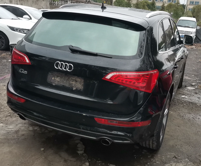2013款奥迪Q5卖9万，该不会是辆事故车？看到实车秒懂