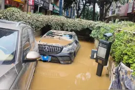 “海葵”肆虐，车辆遭遇大规模泡水，理赔却暗藏内幕？图片