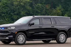 美国最新防弹SUV！新款雪佛兰Suburban Shield防弹版亮相图片