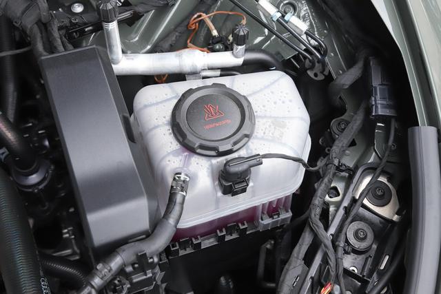 B级车选燃油还是新能源，奥迪A5L	，华为辅助加持的燃油车是真的香