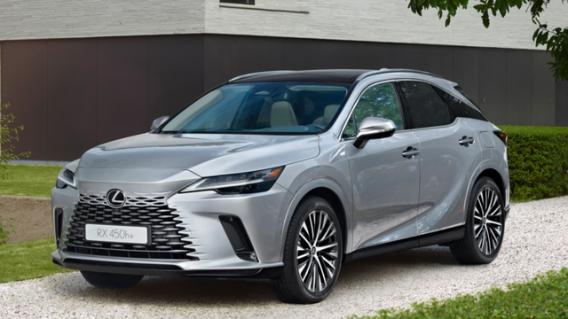 雷克萨斯RX第一款插混，平均每月用车成本才1500元左右？
