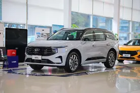 2.0T+8AT，油耗8L多，车长5米大7座，提供223布局，奶爸必看！图片