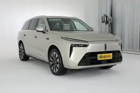 新能源高端大六座的对决，理想L8和魏牌蓝山，谁更值得入手？图片