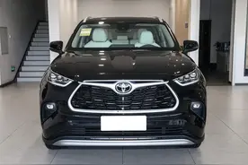 一台不会选错的7座SUV，车长近5米，配2.5L油电混动，油耗5.82L图片