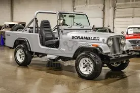 41年老家伙竟然跟新车一个价？1983年Jeep CJ-8 Scrambler图片