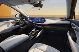 豪华感依旧有着出色表现，新款别克昂科威Plus艾维亚内饰官图发布图片