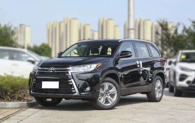 19座客车百公里油耗多少(19座客车百公里油耗多少钱)