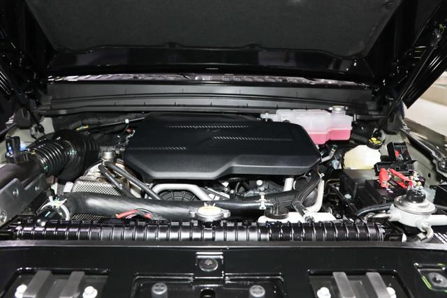 北京汽车制造厂212新车型上市，外观很复古硬朗，2.0T柴油动力