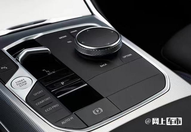 宝马新款3系到店实拍！最快26号国产开售，换7系大屏更豪华