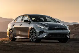 2022年国产，起亚全新K3变这样了，部分配置减配，你会买吗？图片