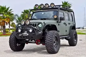 重金打造的Jeep牧马人改装有多强？图片