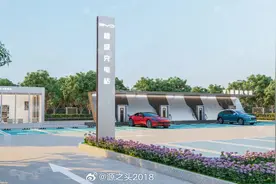 比亚迪自营充电桩亮相！同时支持储能、光伏发电储能和司机驿站！图片