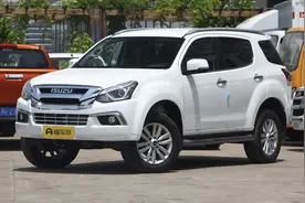 新车｜售17.38万元起，五十铃mu-X牧游侠新车型上市，竞争帕拉丁图片