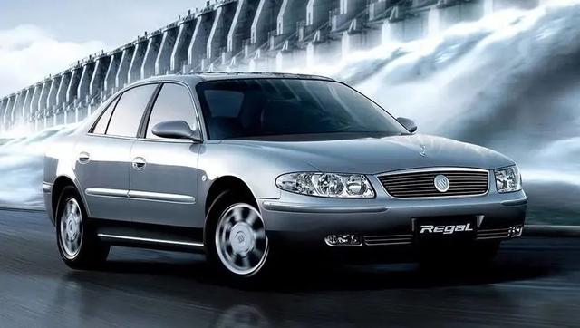 别克老款车型有哪些轿车,二手车|别克君越:车长超5米,11万买台2.