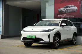 限时10.98万元起售 荣威D5X DMH插混SUV实拍详解图片