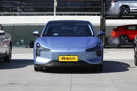 都卖11.98万元，小鹏MONA M03对比吉利银河E5，追求性价比怎么选？图片