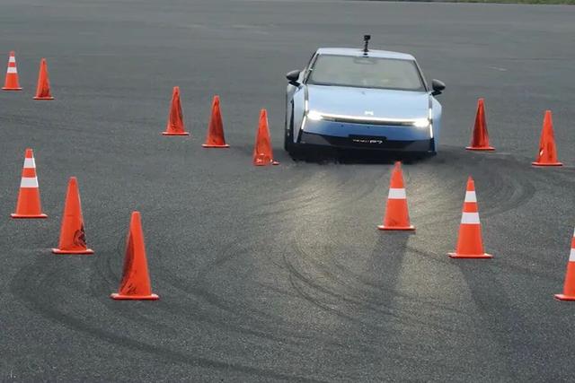 好钢用在刀刃上，90过麋鹿，抗26次重刹还有谁？