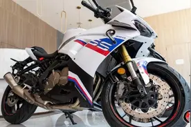 新车｜刺刀见红锋芒毕现：钱江QJ赛600四缸仿赛，破局价格不到4万图片