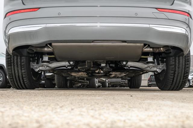 北欧豪华+安全属性拉满	，沃尔沃XC60是家庭用车的优选SUV