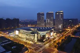 改装宾利添越领衔 展车总价值超千万 MANSORY全新改装车型全国首发图片
