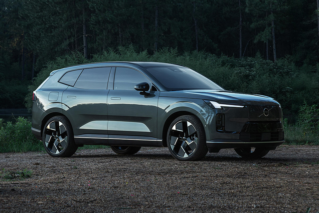 沃尔沃XC70正式量产下线