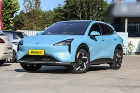 银河E5 VS 宝骏云海EV，谁更适合家用？看完对比你就明白了图片