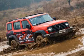 到非洲草原去狩猎，开着一台纯电越野车会不会命丧狮口？图片