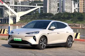 腾势N7试驾：坐比开更高级图片