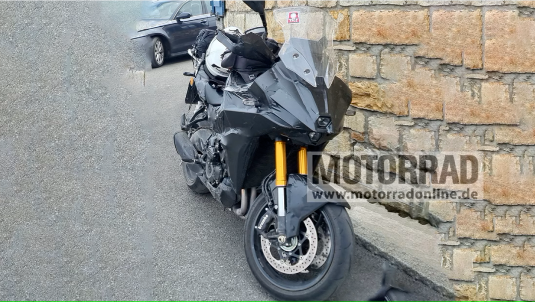 铃木 GSX-S1000 T 公升级四缸休旅曝光，最大马力152匹！1500|小老婆汽機車資訊網