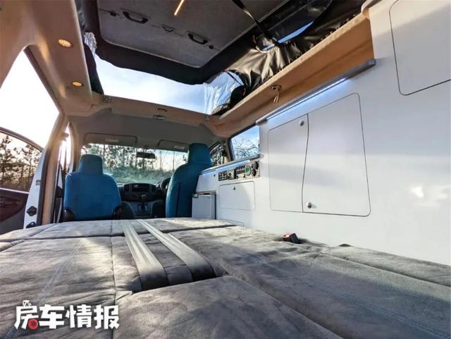 日产油电混合露营车，1.6L汽油+电动续航达805公里，专为四口打造