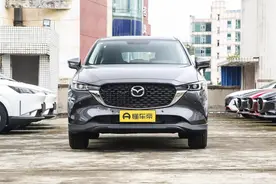 马自达CX-5外观好看，空间够用，配2.0L发动机，三大件稳定图片