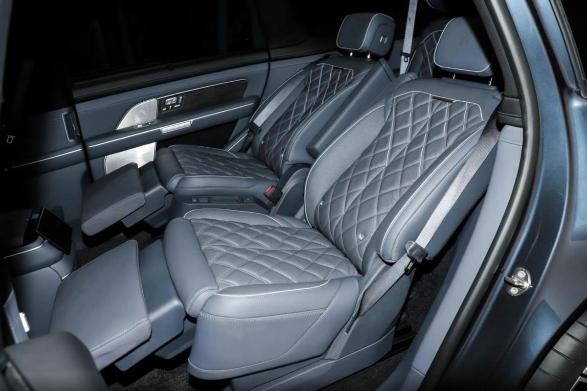 第三代蔚来ES8_5.28米_蔚来es8