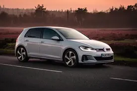 15万预算适合女生的车有哪些推荐？图片