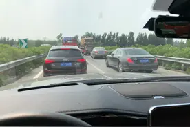 京藏线堵车事件：持续20天堵车百公里，过来人：差点把发动机吃了图片
